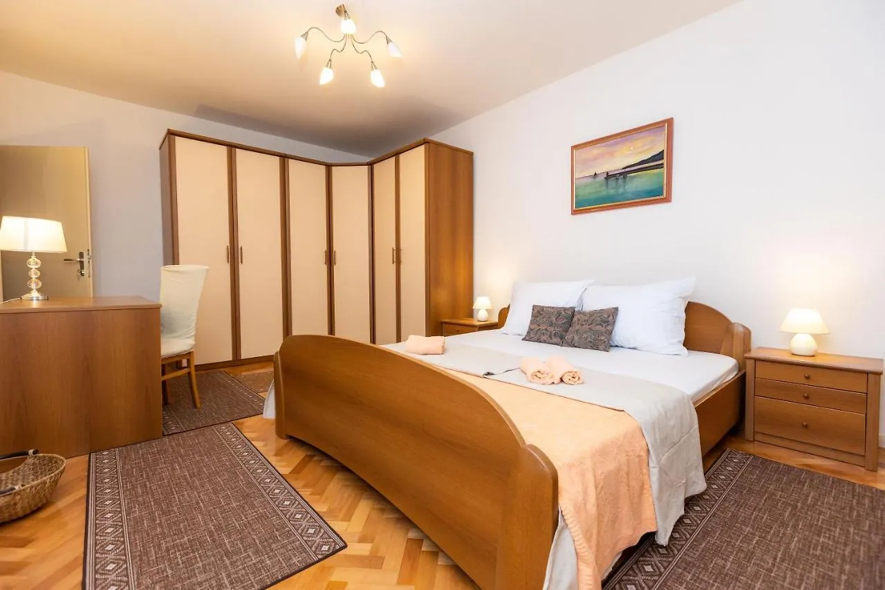 Geranium Apartment Zadar